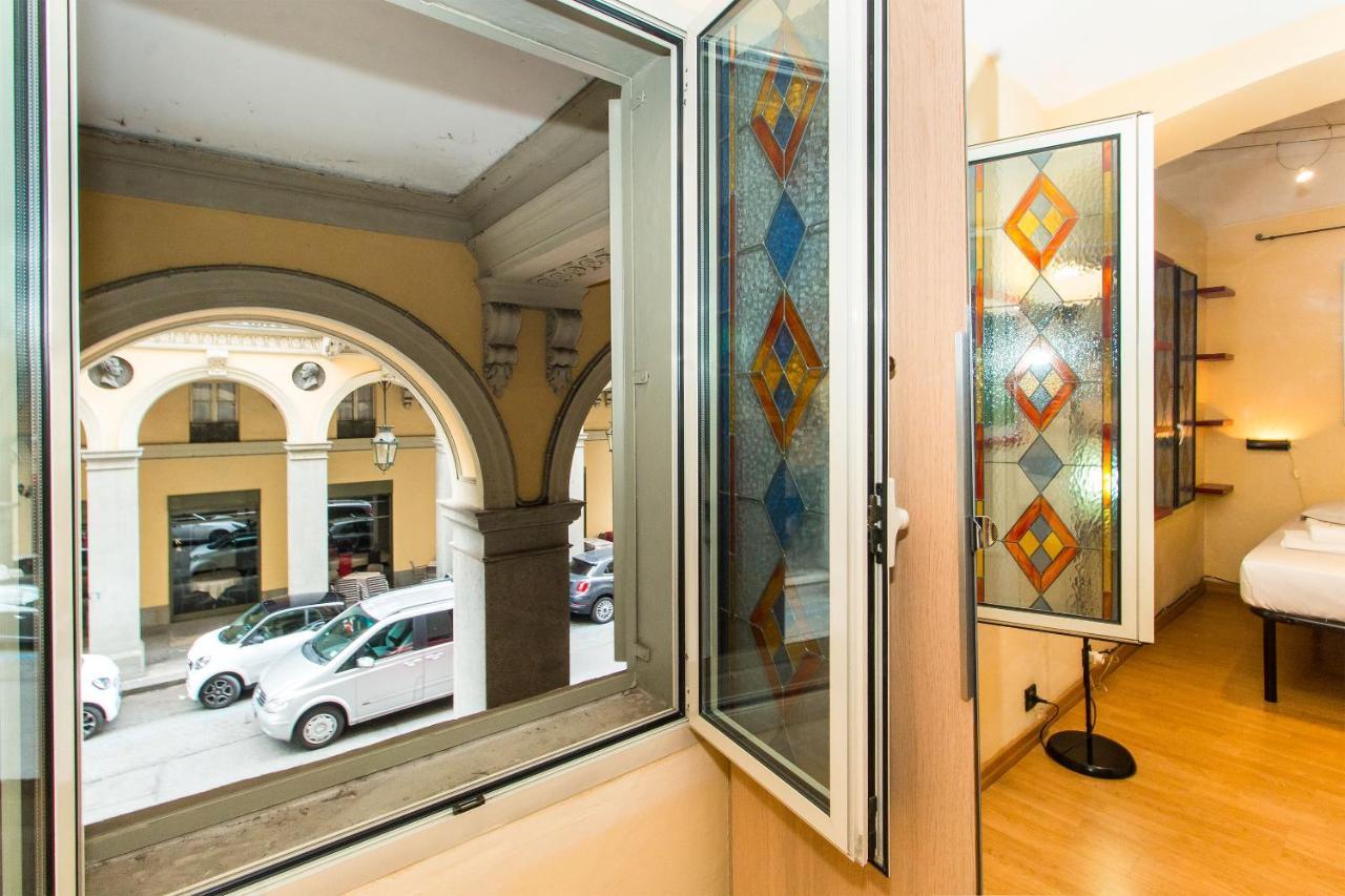 Porta Nuova Central Flat With Balcony Turin Ngoại thất bức ảnh