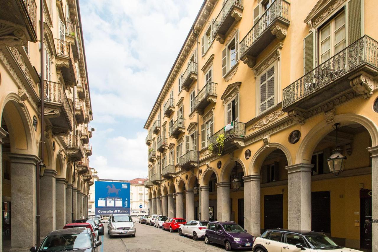 Porta Nuova Central Flat With Balcony Turin Ngoại thất bức ảnh